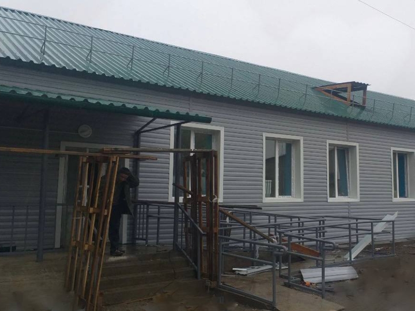 Крышу и фасад детской поликлиники в Улётах отремонтировали в ходе капитального ремонта